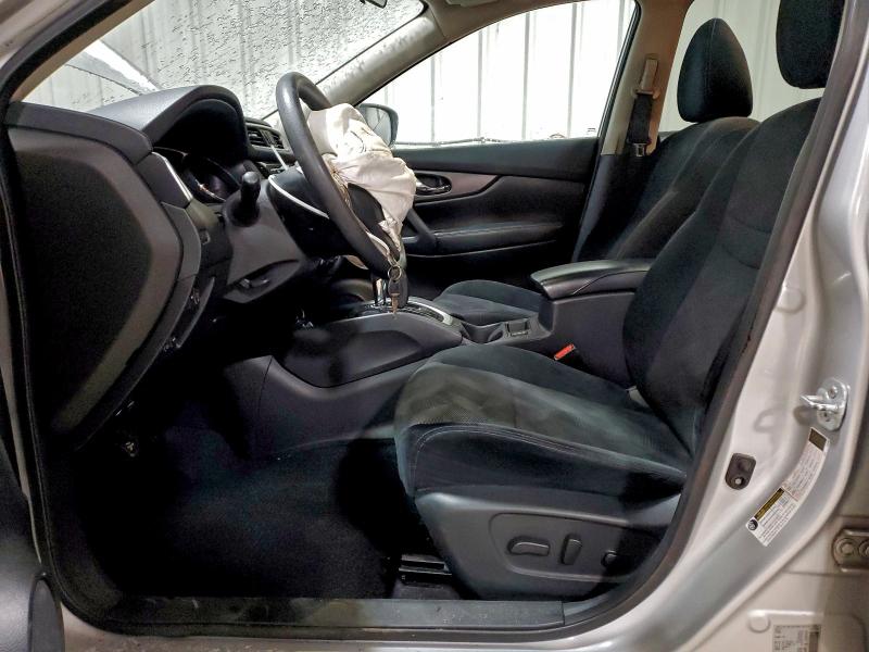 Фото 7 - NISSAN ROGUE