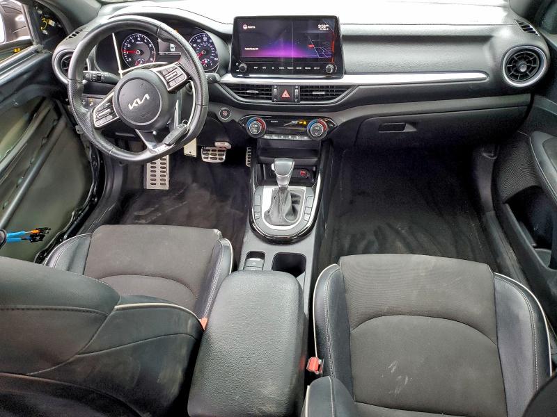 Фото 8 - KIA FORTE