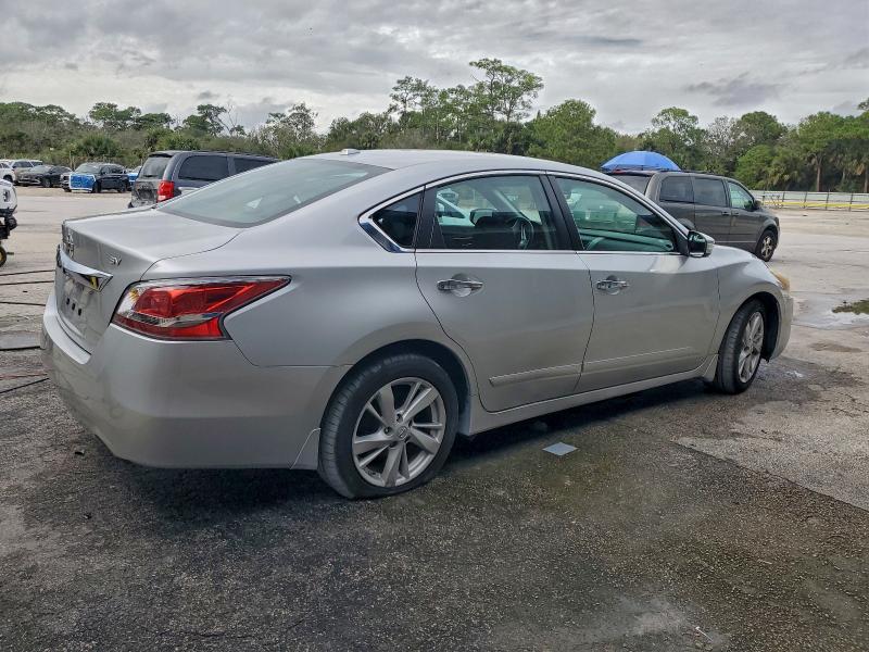 Фото 3 - NISSAN ALTIMA