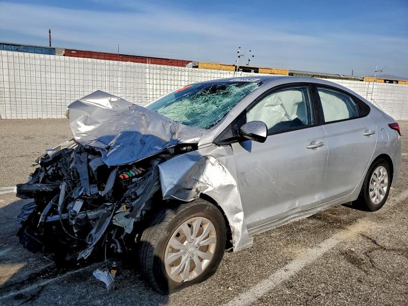 Фото 1 - HYUNDAI ACCENT