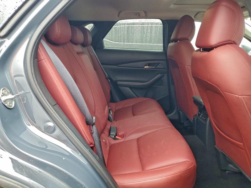 Фото 11 - MAZDA CX30