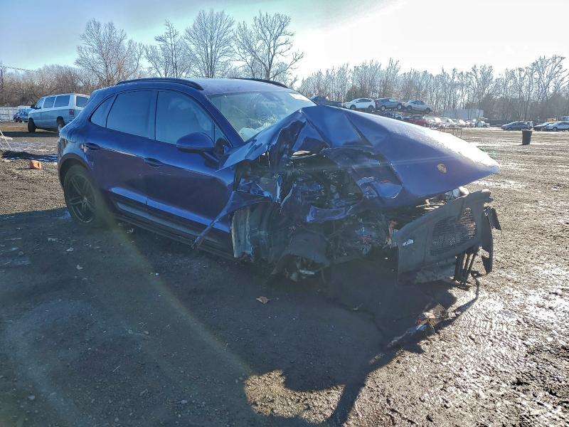 Фото 4 - PORSCHE MACAN