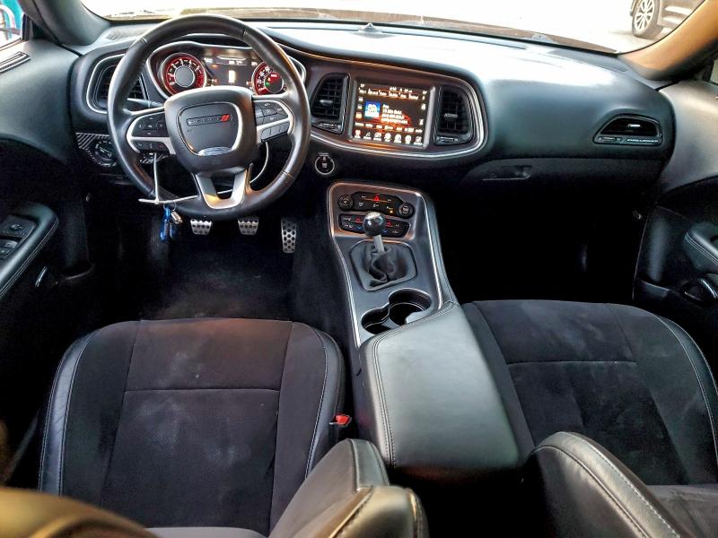 DODGE CHALLENGER 2015 VIN 2C3CDZBT9FH747571