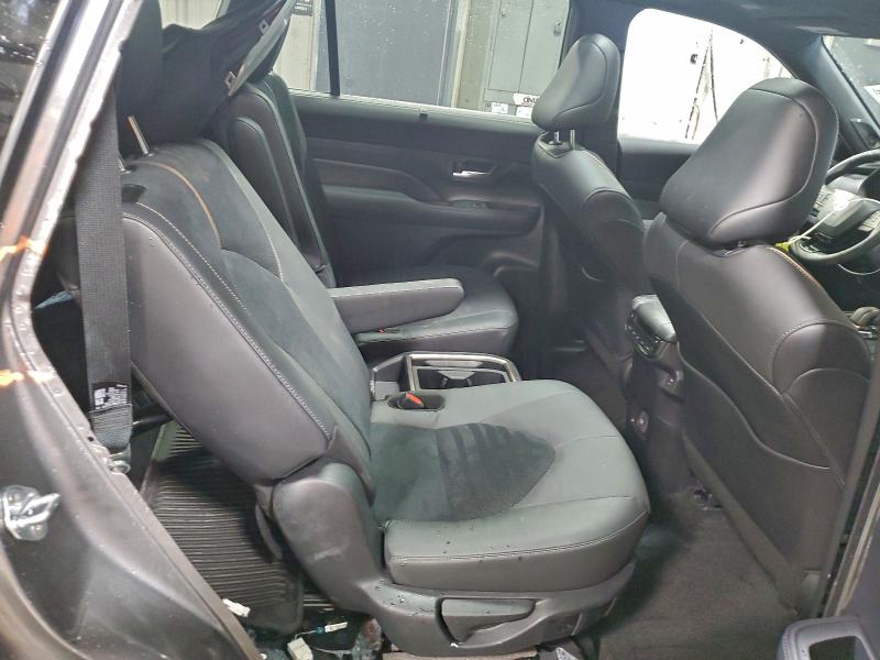 TOYOTA GRAND HIGH 2025 VIN 5TDADAB59SS019198