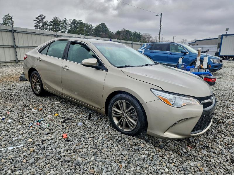 Фото 4 - TOYOTA CAMRY