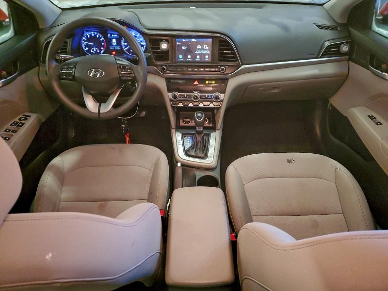 Фото 8 - HYUNDAI ELANTRA