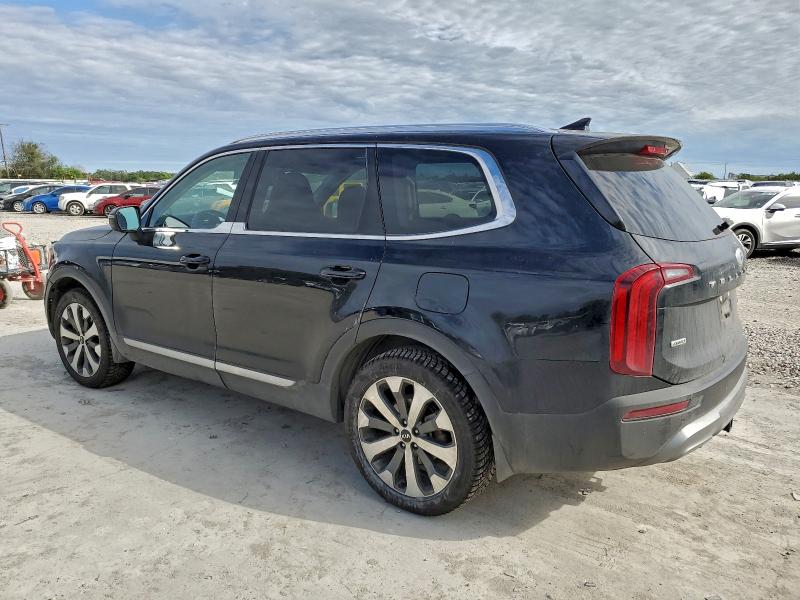Фото 2 - KIA TELLURIDE