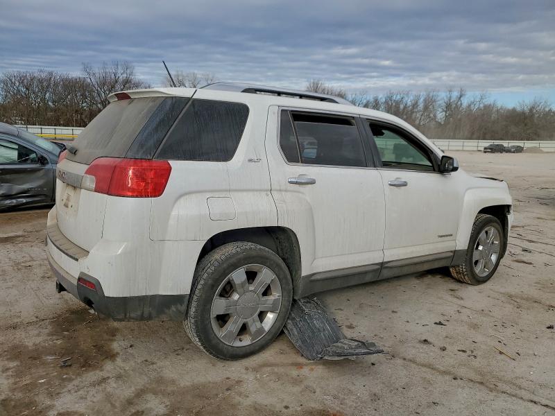 Фото 3 - GMC TERRAIN