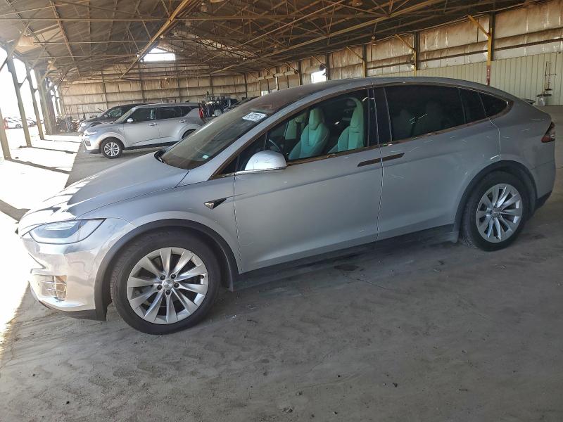 Фото 1 - TESLA MODEL X