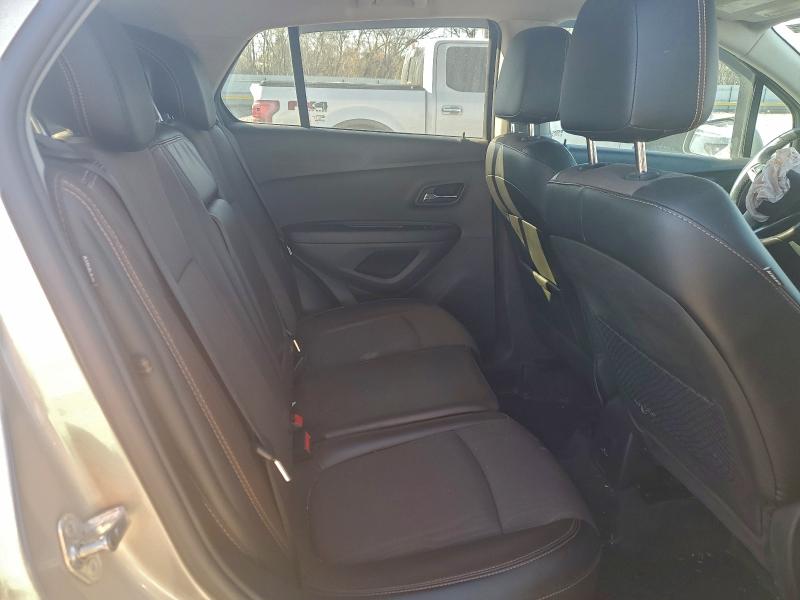 Фото 11 - CHEVROLET TRAX