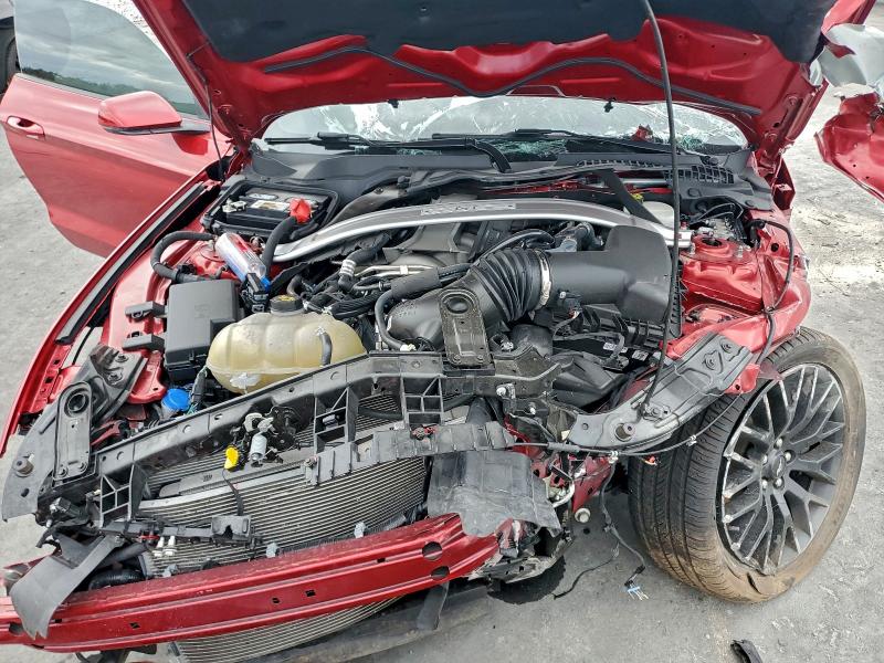 Фото 11 - FORD MUSTANG