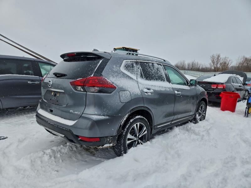 Фото 3 - NISSAN ROGUE