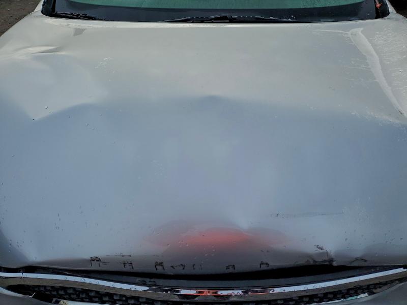 Фото 12 - KIA SORENTO