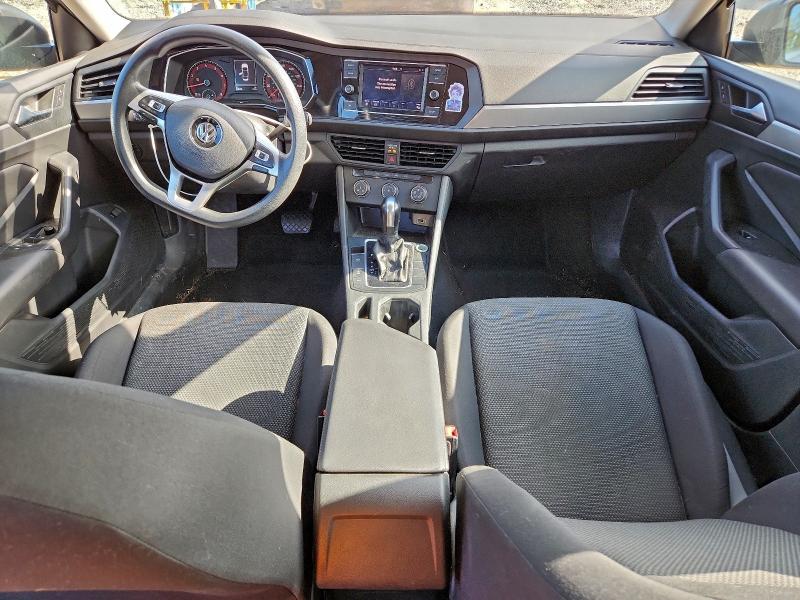 Фото 8 - VOLKSWAGEN JETTA