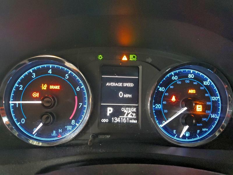 Фото 9 - TOYOTA COROLLA