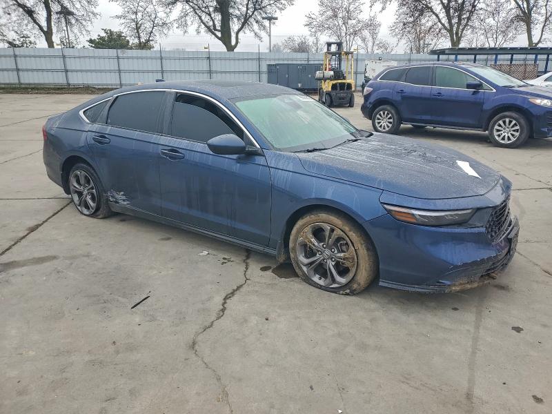 Фото 4 - HONDA ACCORD