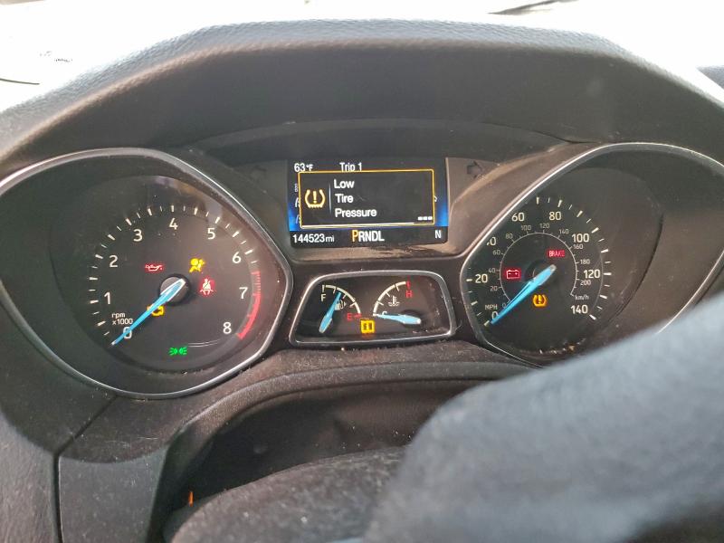 Фото 9 - FORD FOCUS