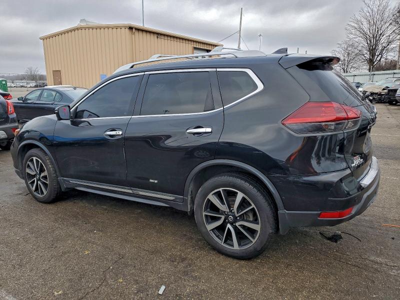 Фото 2 - NISSAN ROGUE