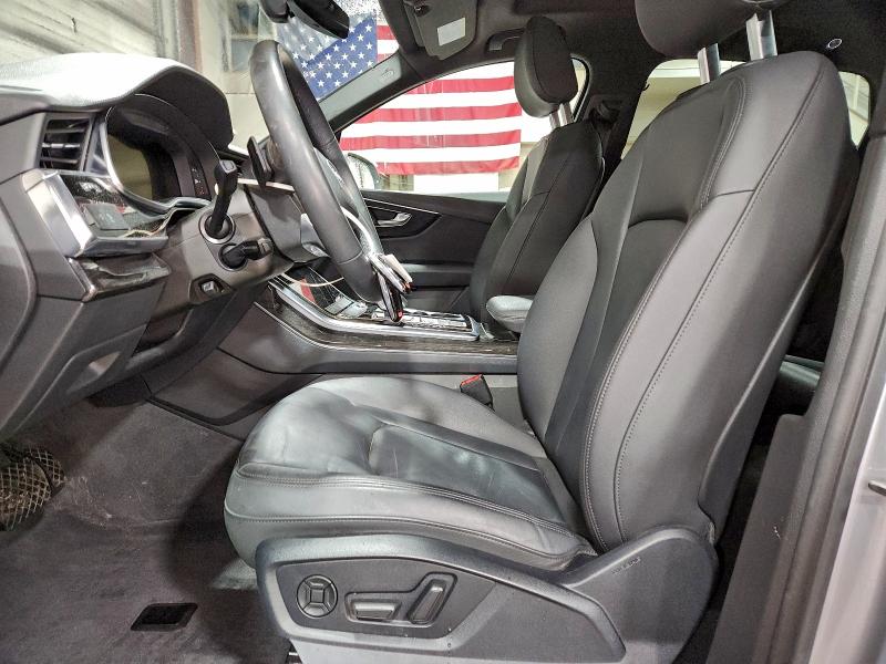 Фото 7 - AUDI Q7