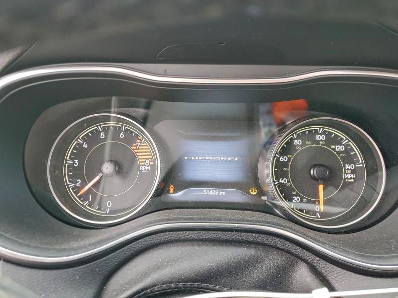 Фото 9 - JEEP GRAND CHER