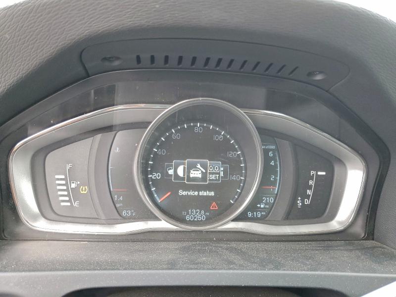 Фото 9 - VOLVO S60