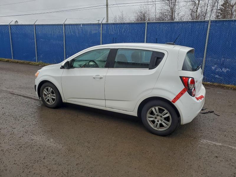 Фото 2 - CHEVROLET SONIC