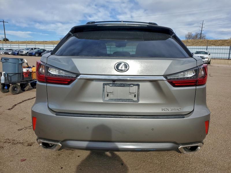 Фото 6 - LEXUS RX350