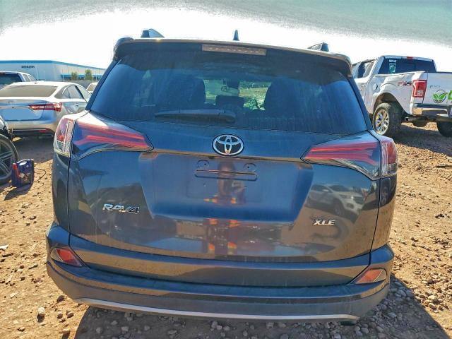 Фото 6 - TOYOTA RAV4