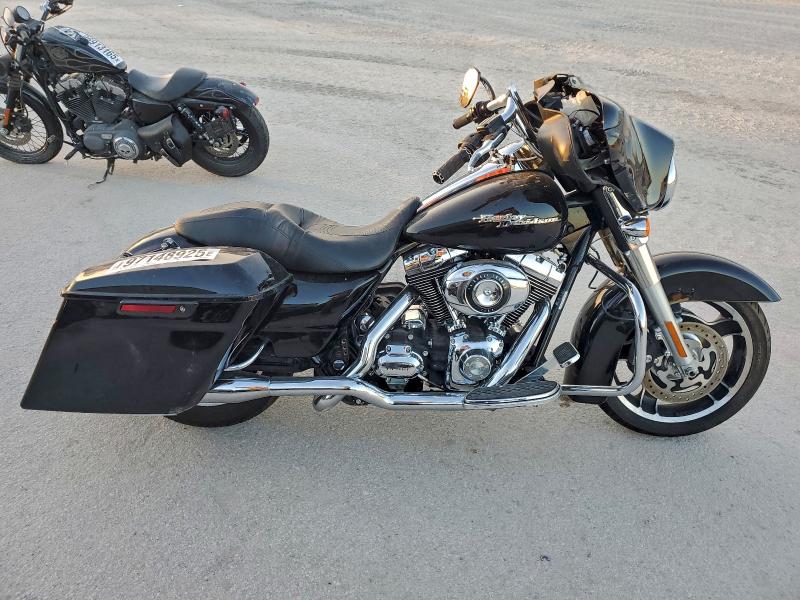 HARLEY-DAVIDSON FL 2010