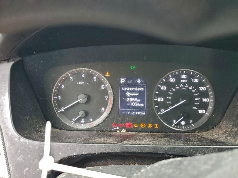 Фото 9 - HYUNDAI SONATA