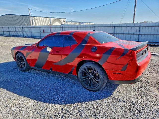 Фото 2 - DODGE CHALLENGER