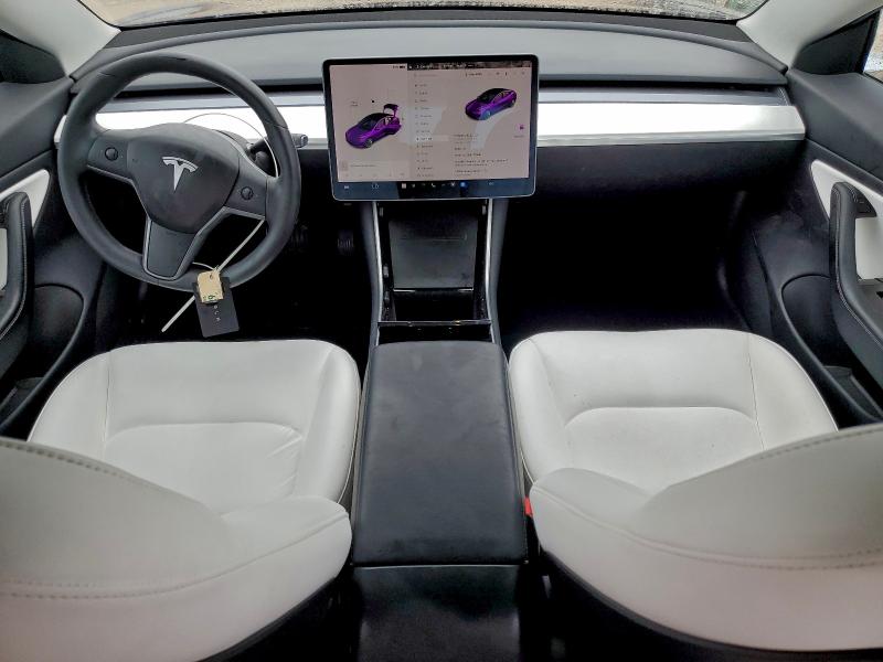 Фото 8 - TESLA MODEL 3