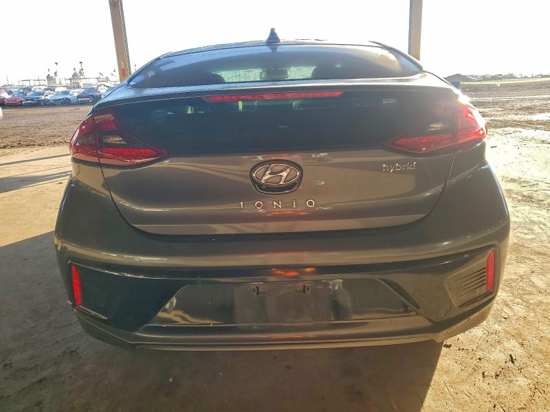 Фото 6 - HYUNDAI IONIQ