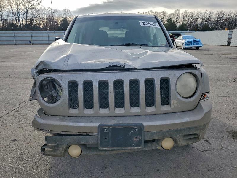 Фото 5 - JEEP PATRIOT