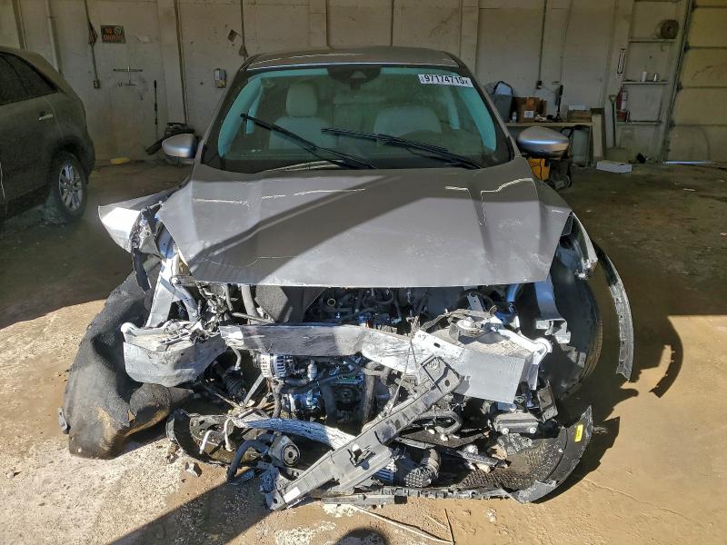 Фото 5 - FORD ESCAPE