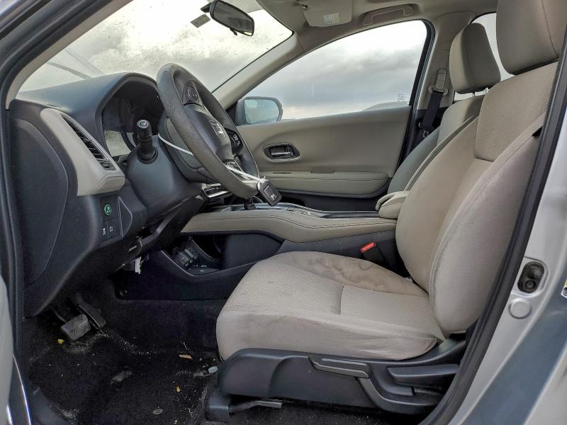 Фото 7 - HONDA HR-V