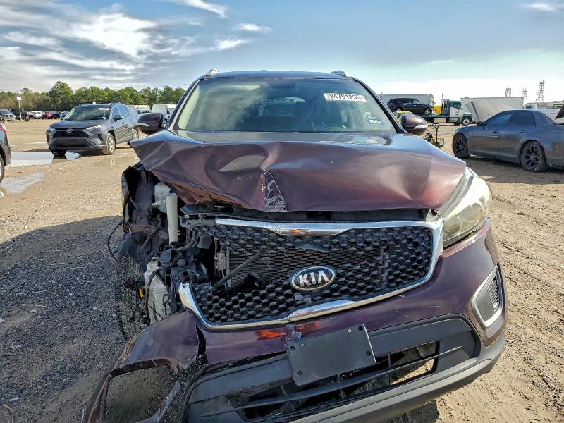 Фото 5 - KIA SORENTO