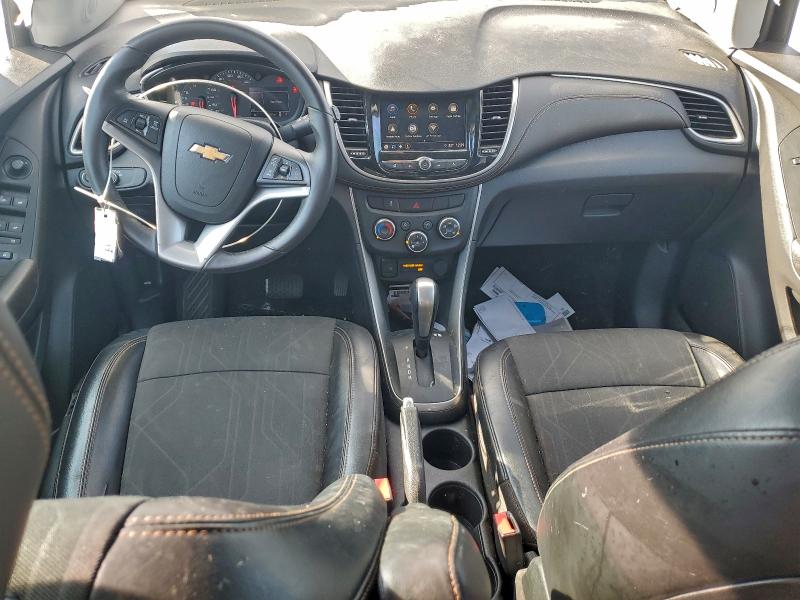 Фото 8 - CHEVROLET TRAX