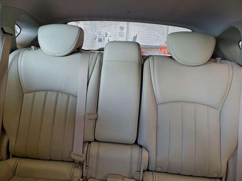 Фото 10 - INFINITI QX50