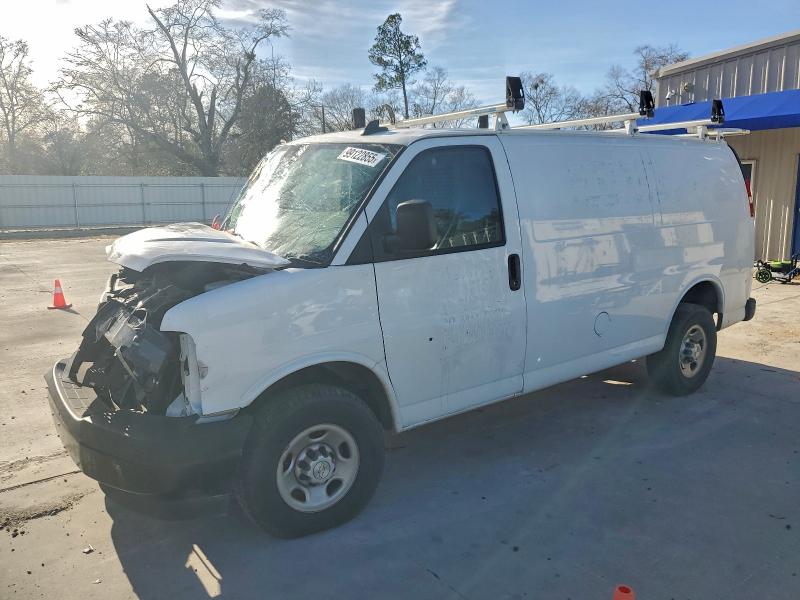 Фото 1 - CHEVROLET EXPRESS