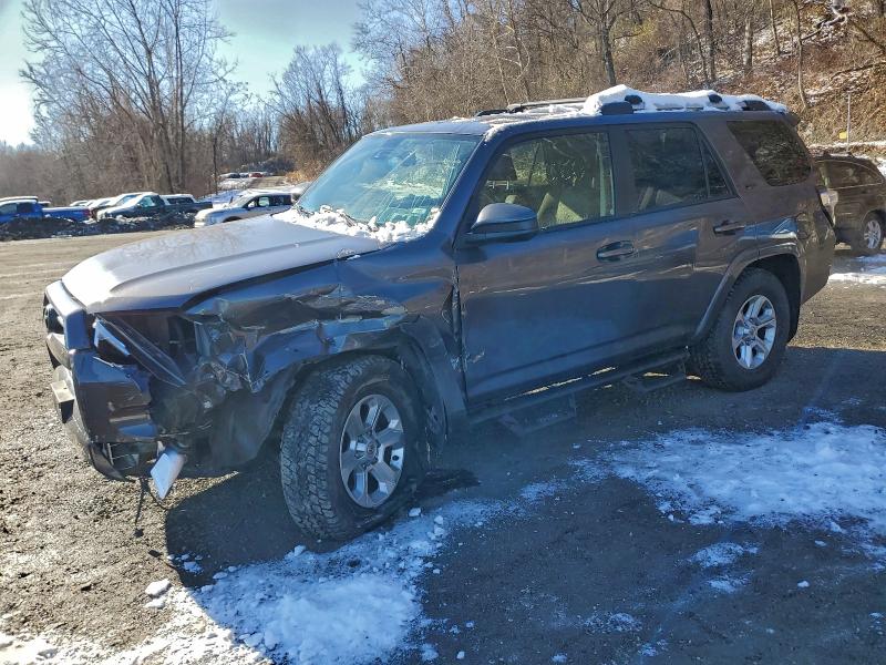 Фото 1 - TOYOTA 4RUNNER