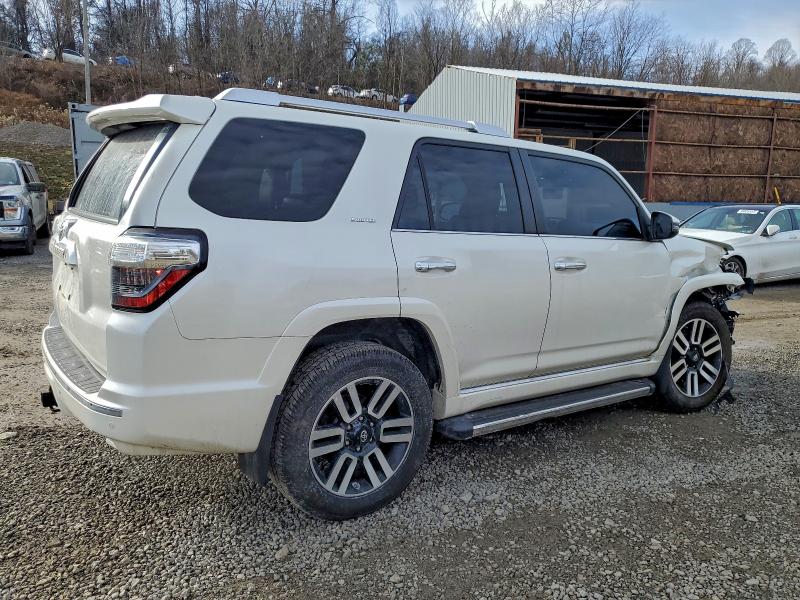 Фото 3 - TOYOTA 4RUNNER