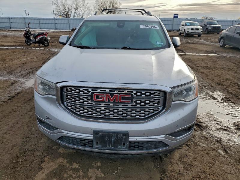 Фото 5 - GMC ACADIA DEN
