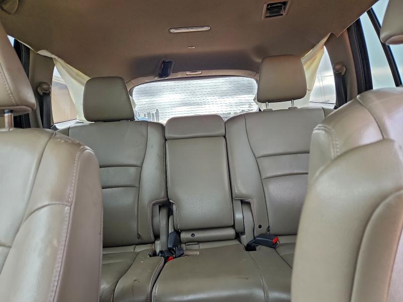 Фото 10 - HONDA PILOT