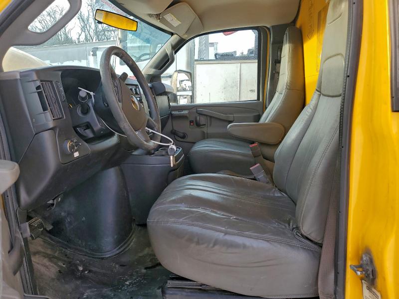 GMC SAVANA 2018 VIN 7GZ37TCG8JN000368