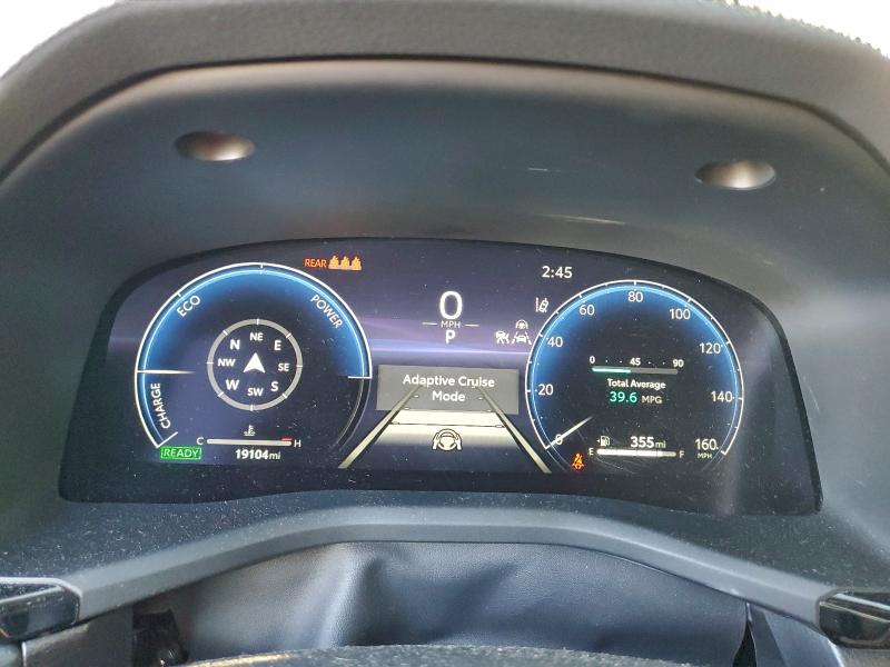 Фото 9 - TOYOTA CAMRY