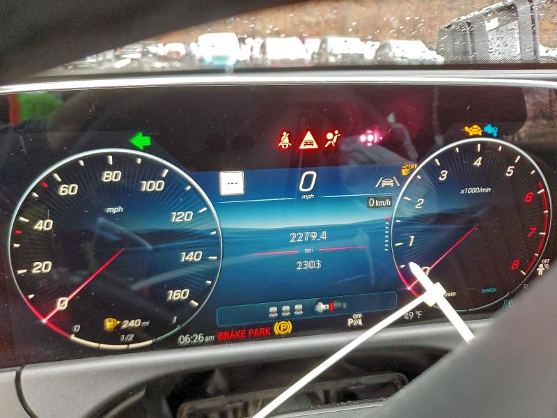 Фото 9 - MERCEDES-BENZ E-CLASS