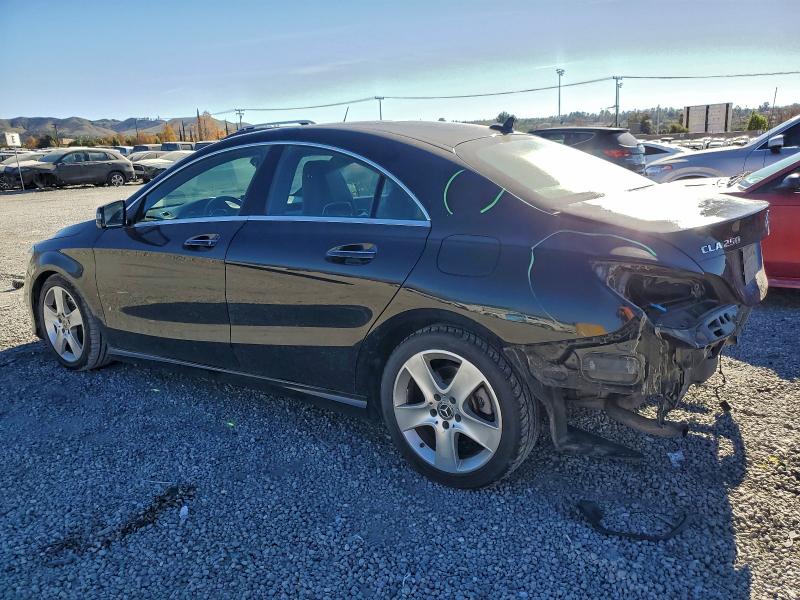 Фото 2 - MERCEDES-BENZ CLA-CLASS