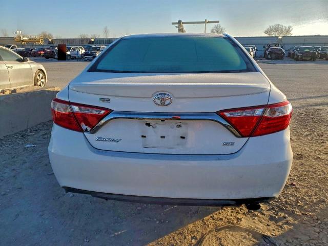 Фото 6 - TOYOTA CAMRY