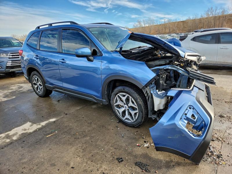 Фото 4 - SUBARU FORESTER